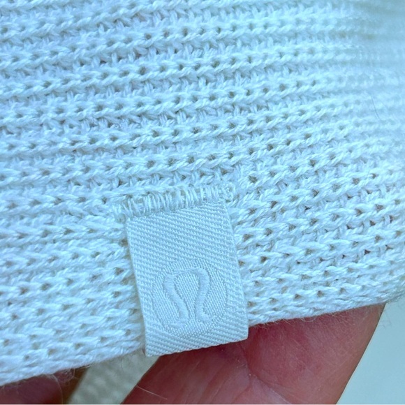Lululemon Cashlu Knit Textured Wrap Size M/L - Picture 10 of 12